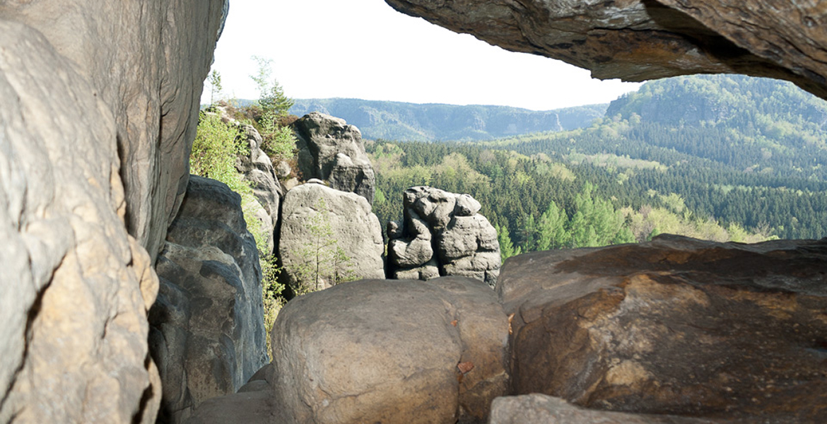 Wanderung zum Kuhstall und zur Felsenhöhle – Sächsischen Schweiz